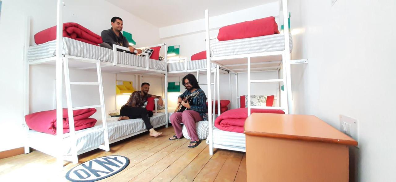Mitra Mcleodganj Hostel McLeod Ganj Buitenkant foto