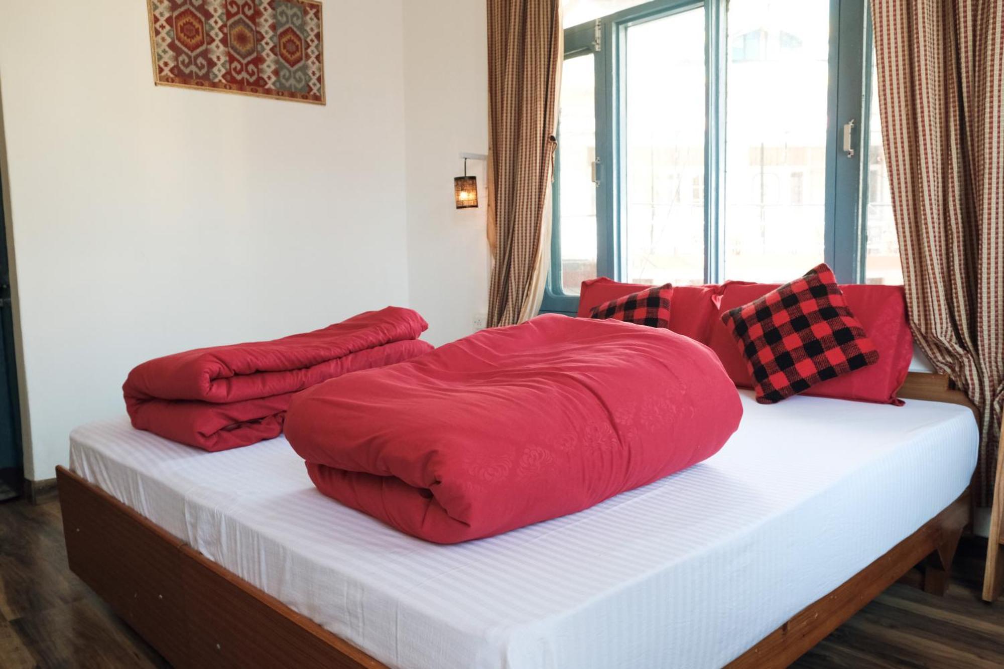 Mitra Mcleodganj Hostel McLeod Ganj Buitenkant foto
