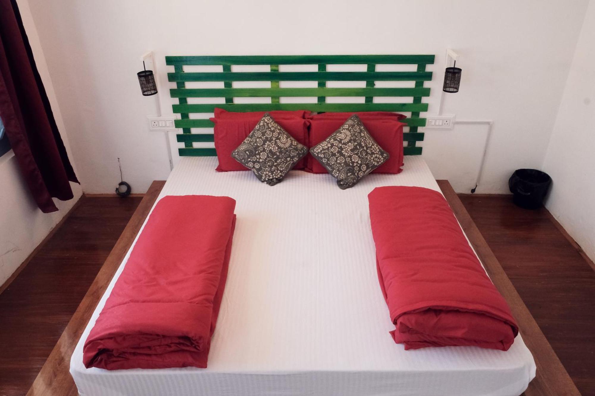 Mitra Mcleodganj Hostel McLeod Ganj Buitenkant foto