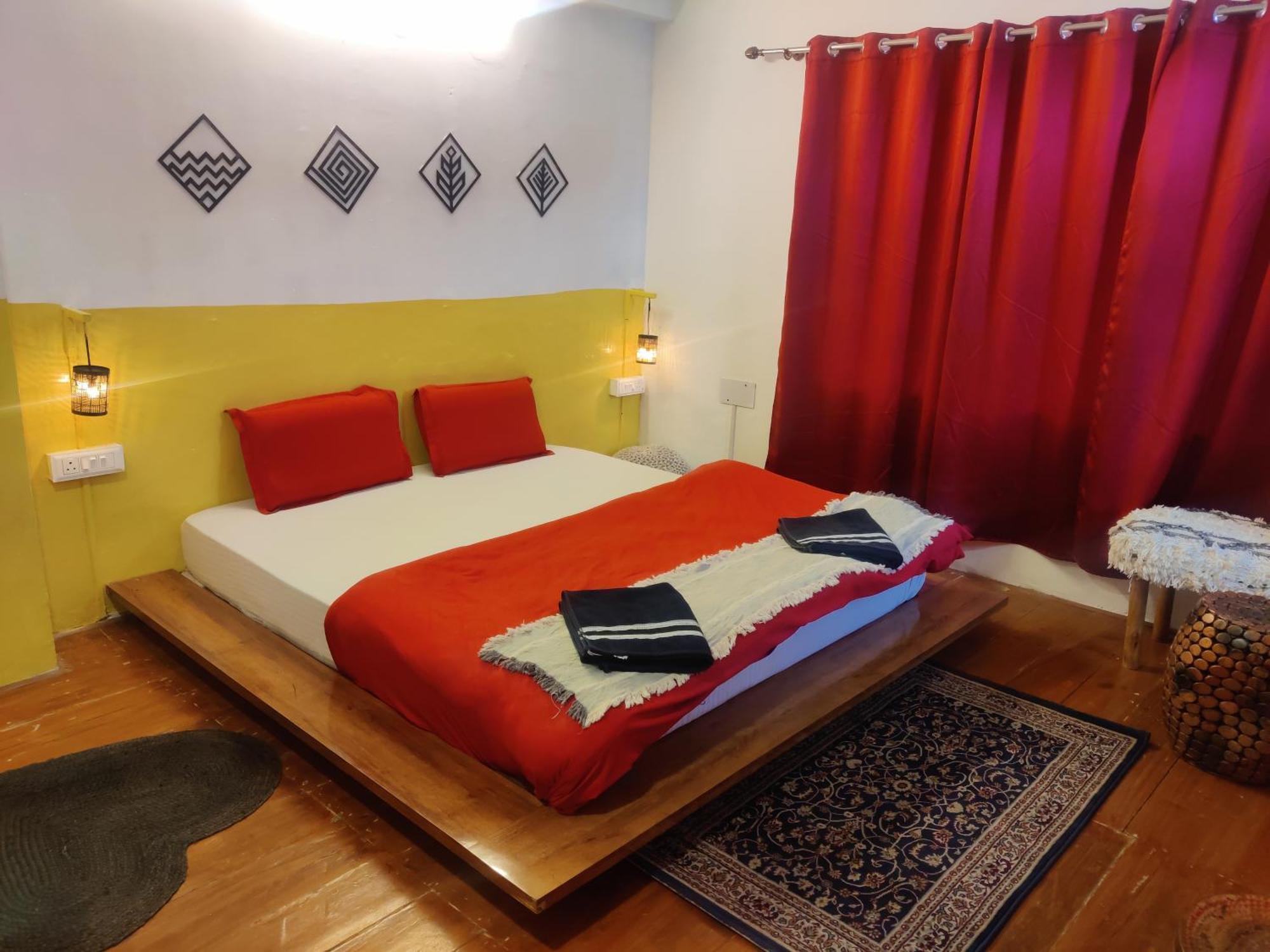 Mitra Mcleodganj Hostel McLeod Ganj Buitenkant foto